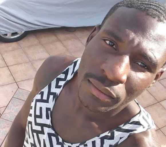 Meet your Posher, Devon - Picture 1 of 1